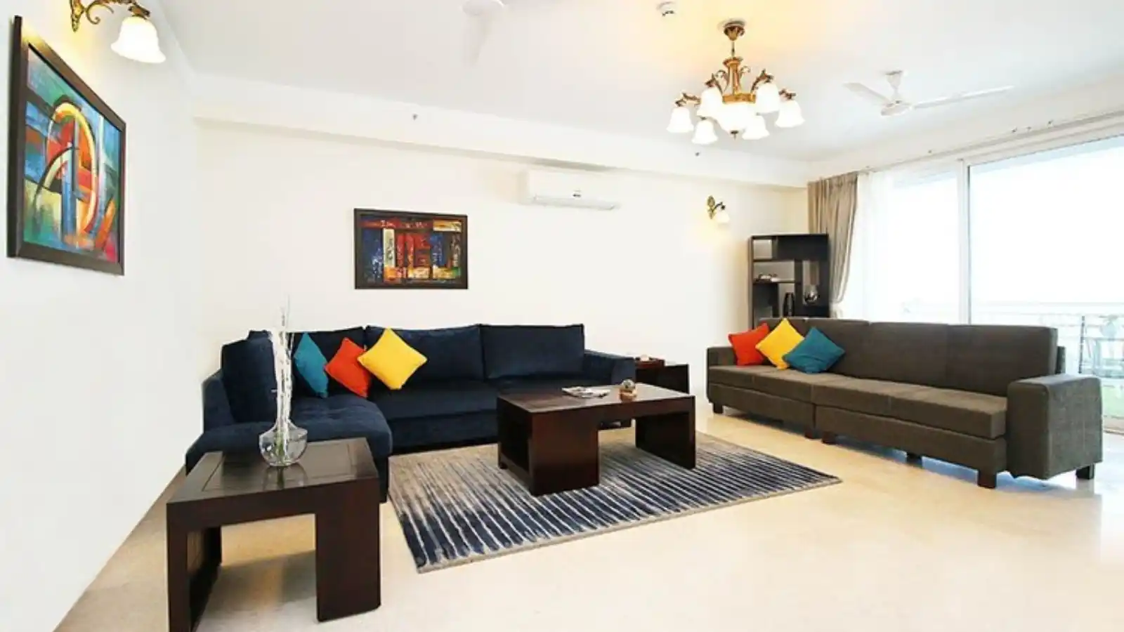 DLF-Belaire-Apartments-In-Sector-54-Gurgaon-Living-Area
